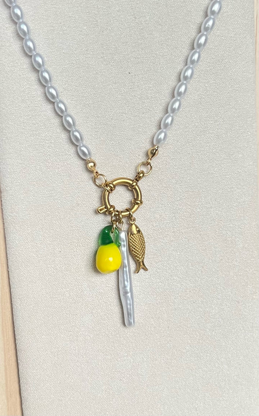 Charm bar